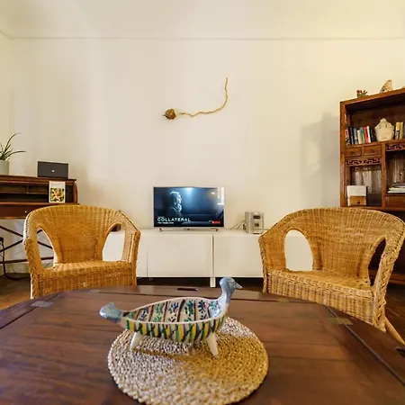 Guesthost - Ortigia Colourful